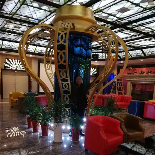 應(yīng)城廣場(chǎng)四樓歡樂空間大廳裝飾